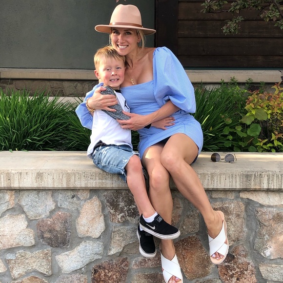 Meet your Posher, Kylie - Picture 9 of 10